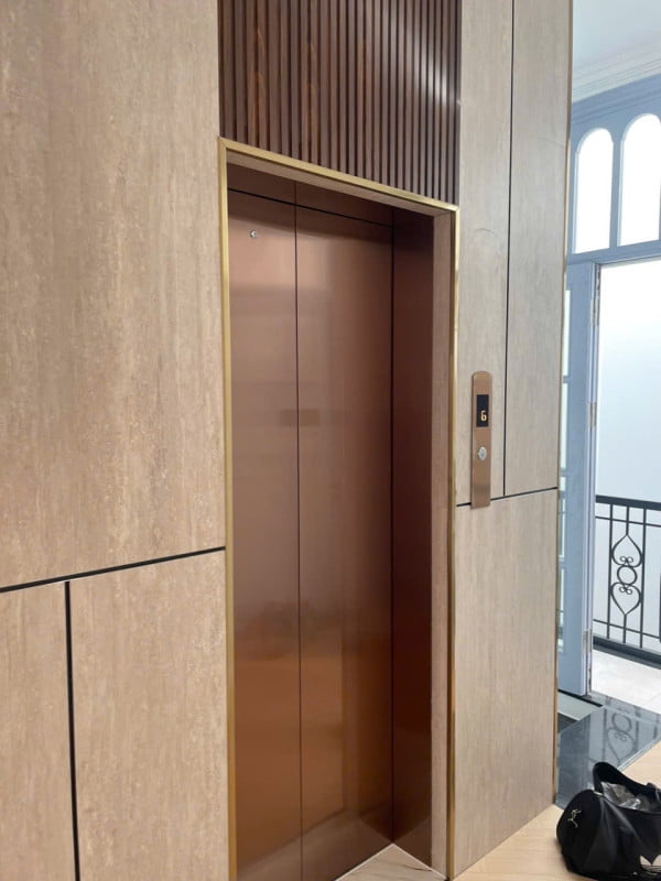 Thang máy Luxury 450KG - 7 điểm dừng tại 11 Phú Xá - Hà Nội