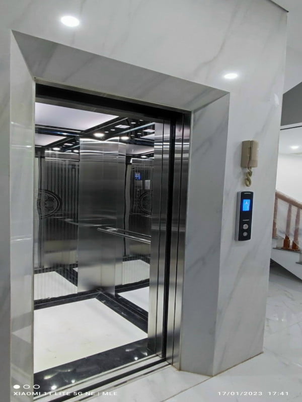 Thang máy tải khách 450KG cho chung cư mini tại Mễ Trì Hạ - Hà Nội